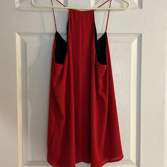 Express strappy red blouse - Picture 3 of 6